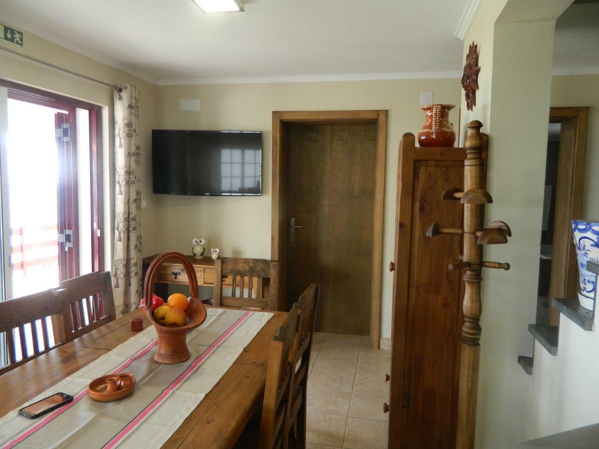 Adega Ninho Da Cagarra Villa Calheta de Nesquim ภายนอก รูปภาพ