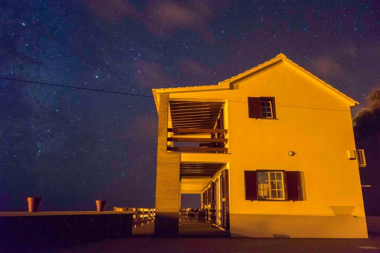Adega Ninho Da Cagarra Villa Calheta de Nesquim ภายนอก รูปภาพ